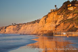 Seacliffs at sunset, viewed from SIO towards Black's Beach and on to Torrey Pines State Reserve, Scripps Institution of Oceanography, La Jolla, California