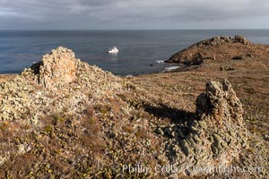 Boat Horizon at San Clemente Island