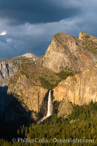 Bridalveil Falls and Cathedral Rocks, Sunset, Yosemite National Park
