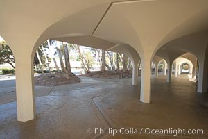 Columns, York Hall, Revelle College, University of California San Diego, UCSD