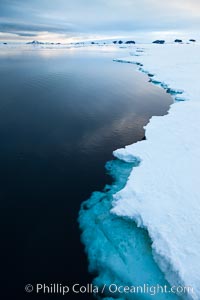 The edge of the fast ice along the shore, near Paulet Island