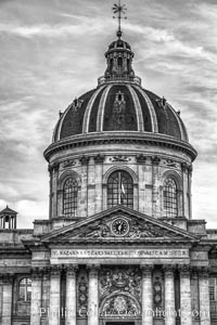 Institut de France. The Institut de France is a French learned society, grouping five academies, the most famous of which is the Academie francaise, Paris