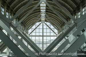 Los Angeles Convention Center, south hall, interior design exhibiting exposed space frame steel beams and glass enclosure