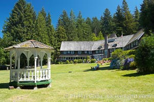 Lake Quinalt Lodge, Olympic National Park, Washington