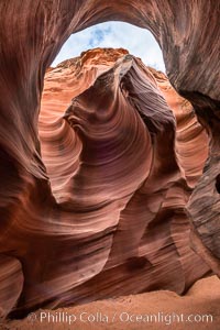 Rattlesnake Canyon, a beautiful slot canyon that is part of the larger Antelope Canyon system. Page, Arizona, Navajo Tribal Lands