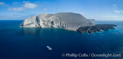 San Benedicto Island and Barcena crater, aerial photo, Revillagigedos Islands, Mexico, San Benedicto Island (Islas Revillagigedos)