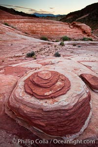 Nipple Rock. Sandstone formations, Valley of Fire State Park