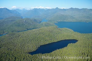 Flores Island (foreground) and Clayoquot Sound, aerial photo, near Tofino on the west coast of Vancouver Island