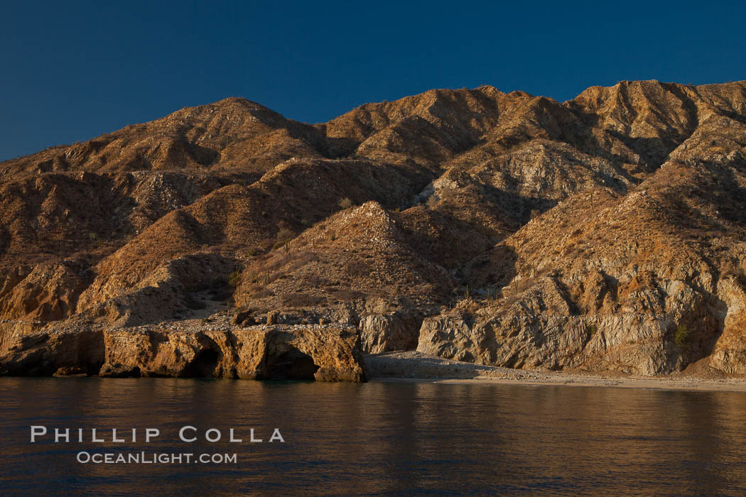 Beautiful Sea of Cortez sunset view, near La Paz, Baja California, Mexico., natural history stock photograph, photo id 27585