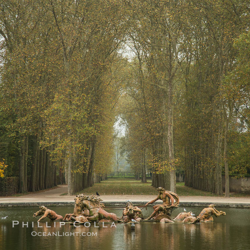 Versailles Palace. Chateau de Versailles, Paris, France, natural history stock photograph, photo id 28252