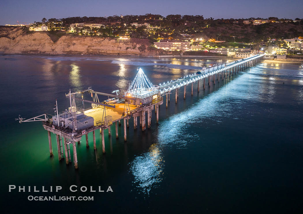 Holiday Christmas Lights on Scripps Pier, Blacks Beach and Scripps Institution of Oceanography, sunset, aerial. La Jolla, California, USA, natural history stock photograph, photo id 39879