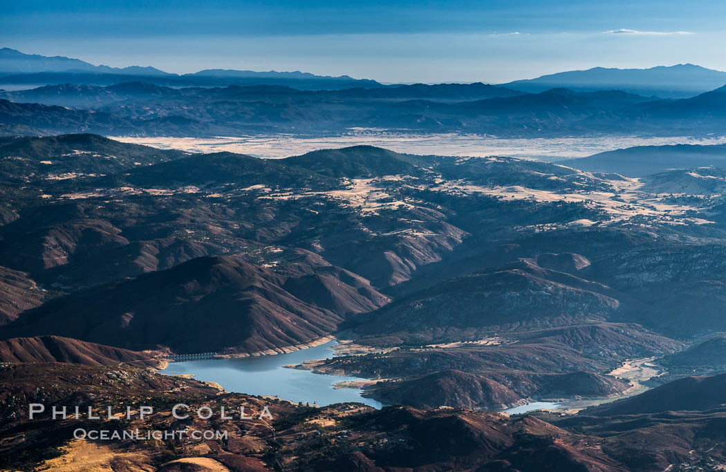 Lake Sutherland amid San Diego mountains. California, USA, natural history stock photograph, photo id 27915